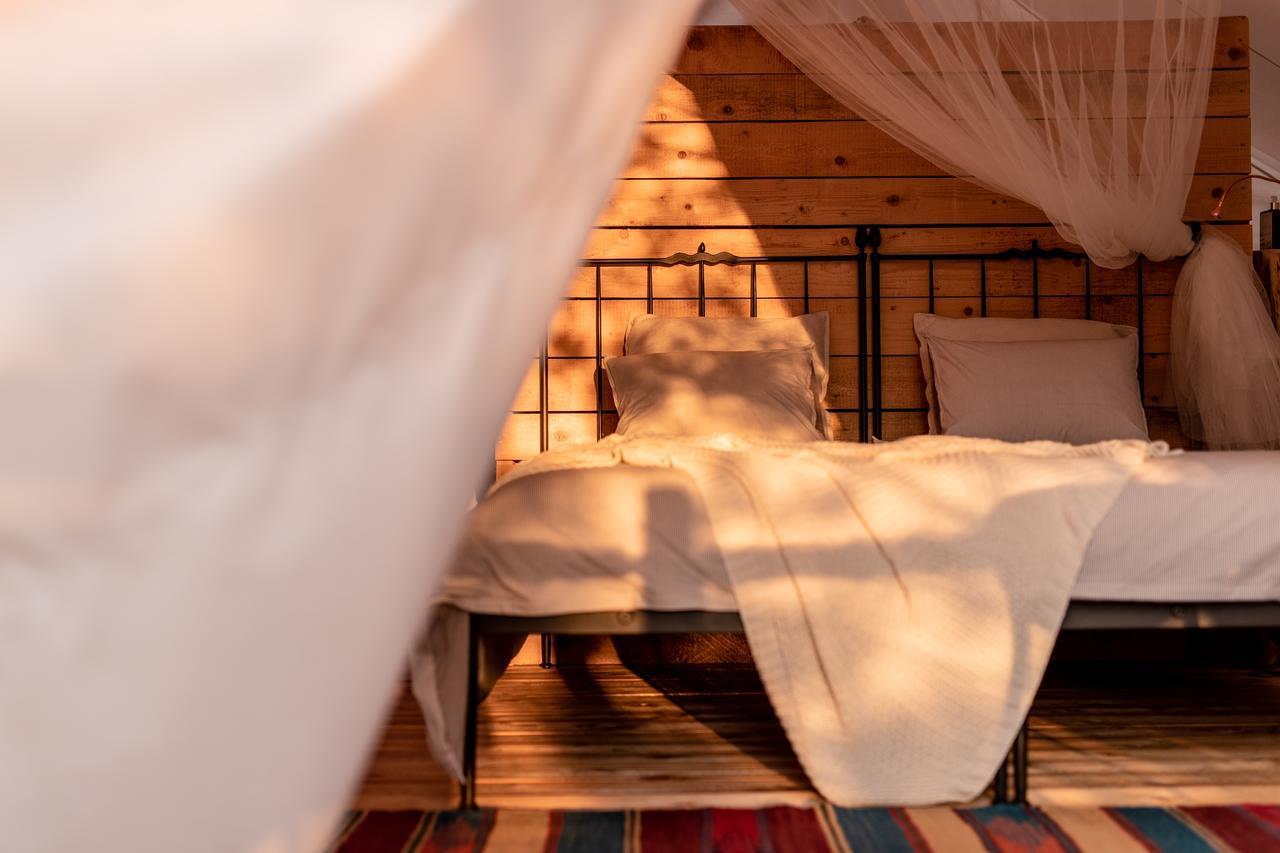 Plage Cachee - Glamping วรอสกา ภายนอก รูปภาพ